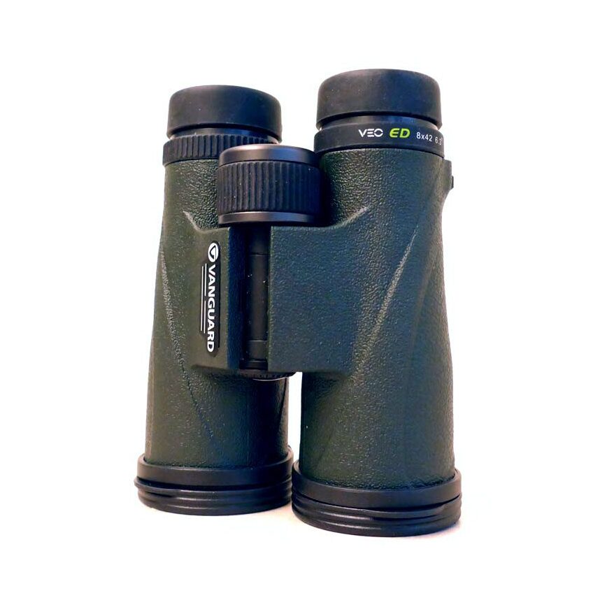 Vanguard VEO ED 8x42 binoculars