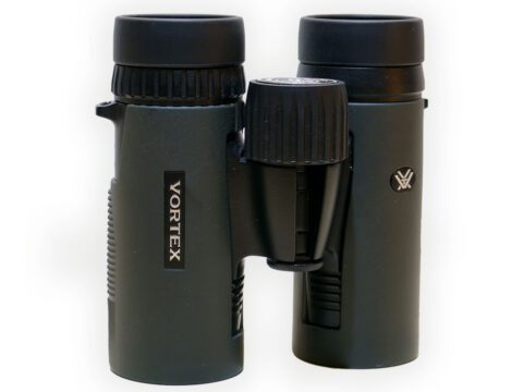 dark green and black binoculars